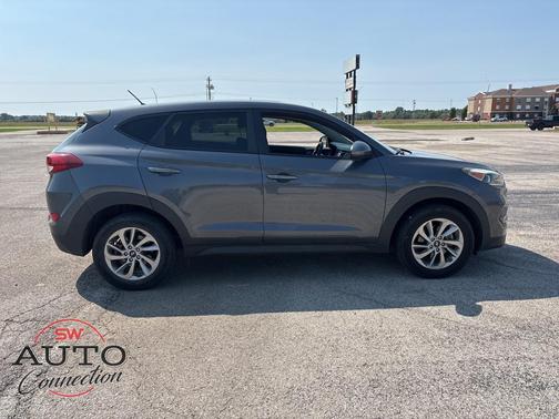 2018 Hyundai TUCSON SE