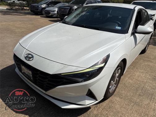 2021 Hyundai ELANTRA SE