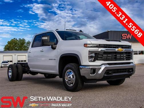 2025 Chevrolet Silverado 3500 LT