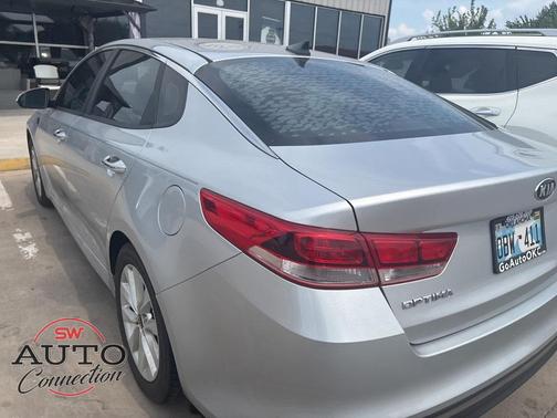 2017 Kia Optima LX