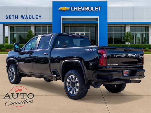 2024 Chevrolet Silverado 2500 Custom