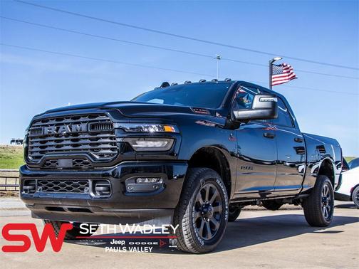 2025 RAM 2500 Big Horn Crew Cab 4x4 6'4' Box