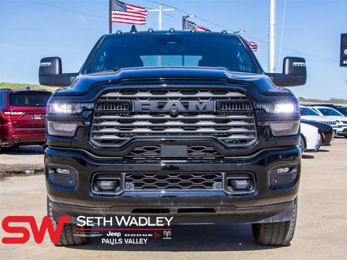 2025 RAM 2500 Big Horn Crew Cab 4x4 6'4' Box