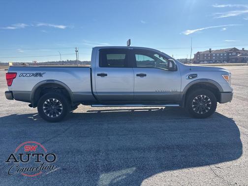 2017 Nissan Titan XD PRO-4X