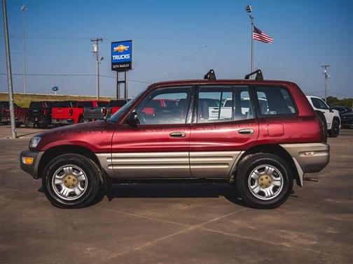 2000 Toyota RAV4 Base