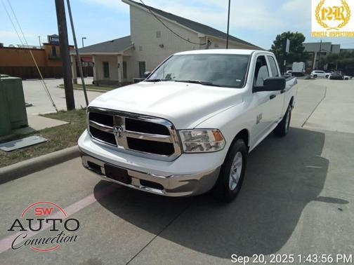 2024 RAM 1500 Classic SLT