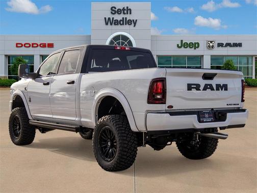 2025 RAM 2500 Big Horn Crew Cab 4x4 6'4' Box