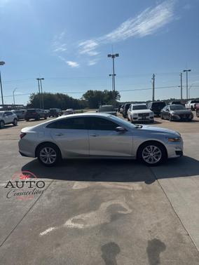 2021 Chevrolet Malibu FWD LT