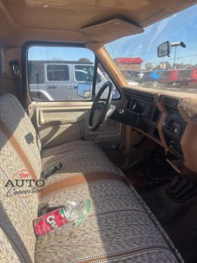 1984 Ford Pickup Truck Base