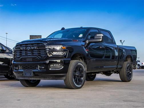 2025 RAM 2500 Big Horn Crew Cab 4x4 6'4' Box