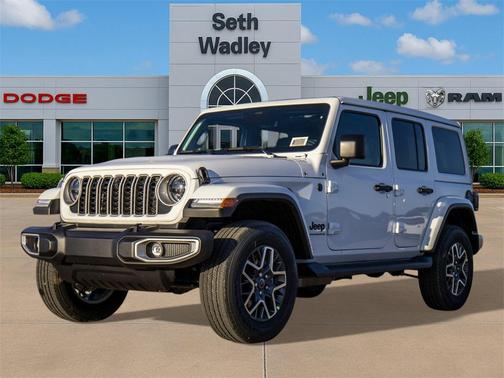 2026 Jeep Wrangler 4-Door Sahara 4x4