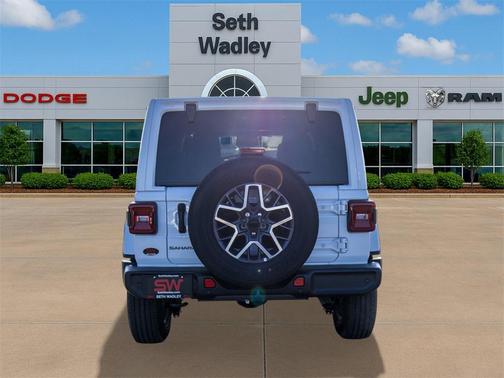 2026 Jeep Wrangler 4-Door Sahara 4x4