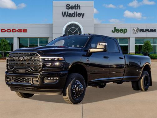 2026 RAM 3500 Laramie Crew Cab 4x4 8' Box