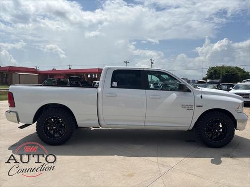 2020 RAM 1500 Classic SLT