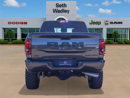 2025 RAM 2500 Big Horn Crew Cab 4x4 6'4' Box