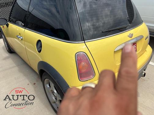 2004 MINI Cooper S Base