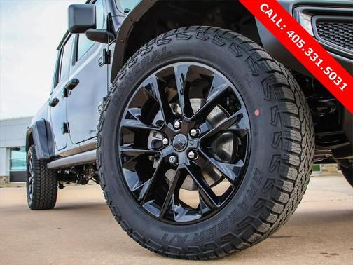 2025 Jeep Gladiator Nighthawk