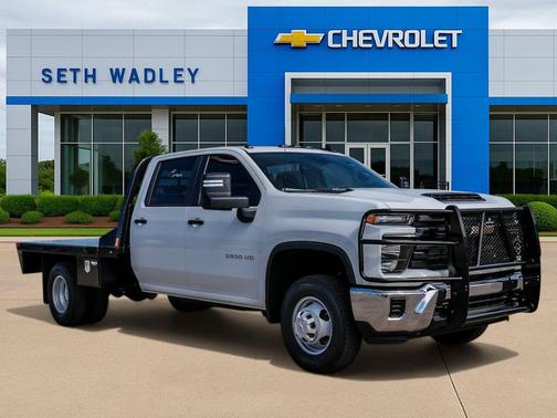 Summit White 2026 Chevrolet Silverado 3500 WT