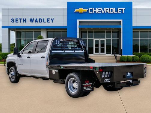 Summit White 2026 Chevrolet Silverado 3500 WT