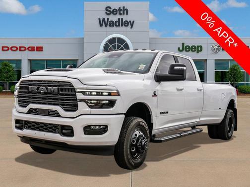 Bright White Clearcoat 2026 RAM 3500 Laramie Crew Cab 4x4 8' Box
