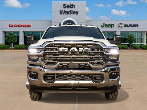 2026 RAM 3500 Tradesman Crew Cab 4x4 8' Box