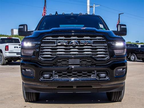 2025 RAM 2500 Big Horn Crew Cab 4x4 6'4' Box