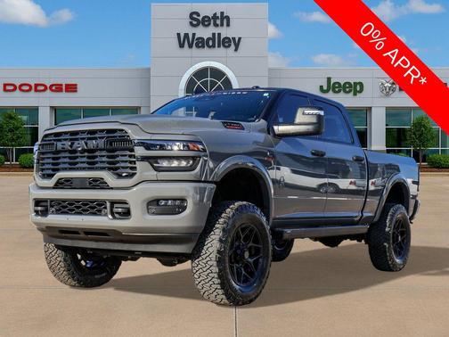 Ceramic Gray Clearcoat 2026 RAM 2500 Big Horn Crew Cab 4x4 6'4' Box