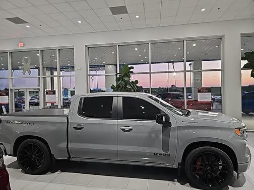 2025 Chevrolet Silverado 1500 RST