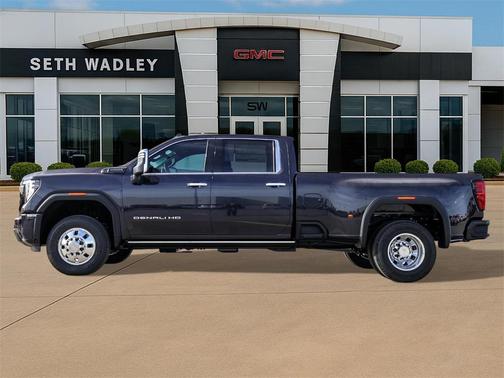 2026 GMC Sierra 3500 Denali