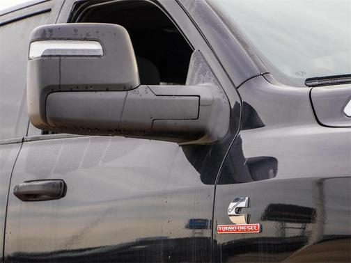 2025 RAM 2500 Tradesman Crew Cab 4x4 6'4' Box