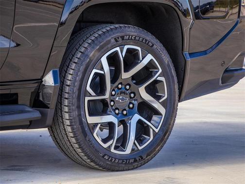 2024 Chevrolet Silverado EV First-Edition RST 4WD