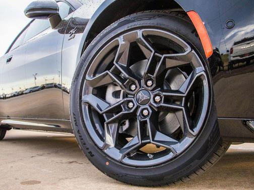 Diamond Black Crystal Pearlcoat 2025 Dodge Charger Daytona R/T