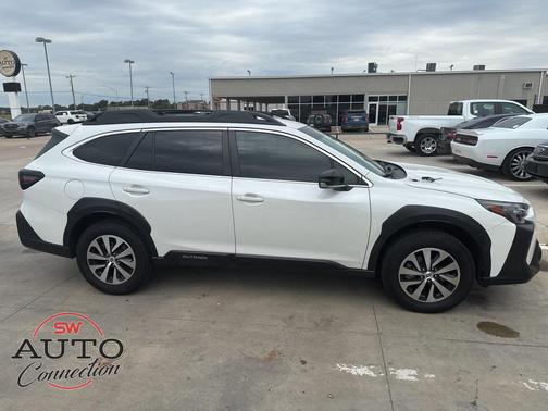 2023 Subaru Outback Premium