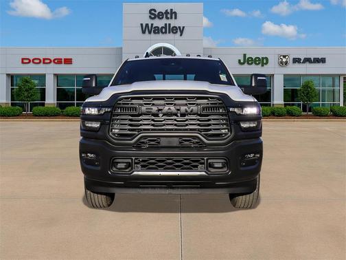 2026 RAM 3500 Tradesman Crew Cab 4x4 8' Box