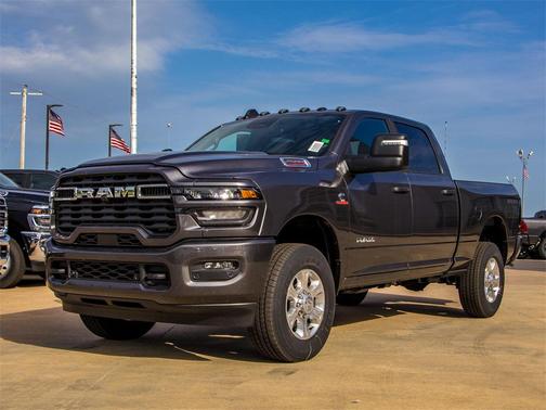 2025 RAM 2500 Big Horn Crew Cab 4x4 6'4' Box