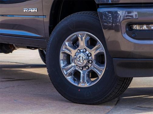 2025 RAM 2500 Big Horn Crew Cab 4x4 6'4' Box