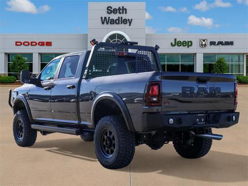 2025 RAM 2500 Big Horn Crew Cab 4x4 6'4' Box