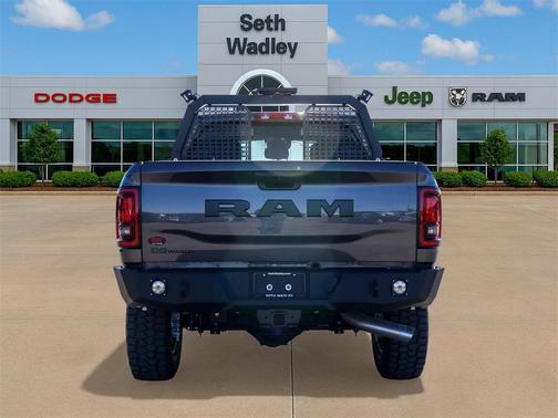 2025 RAM 2500 Big Horn Crew Cab 4x4 6'4' Box