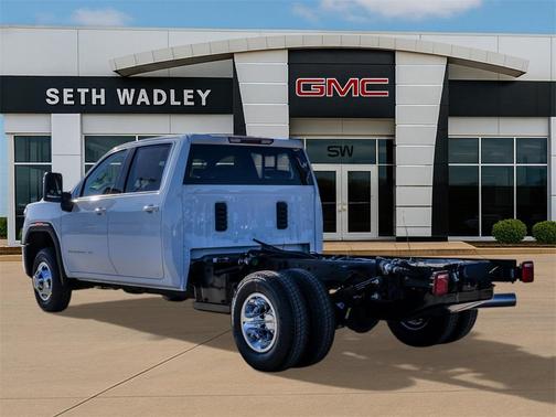 2026 GMC Sierra 3500 SLE