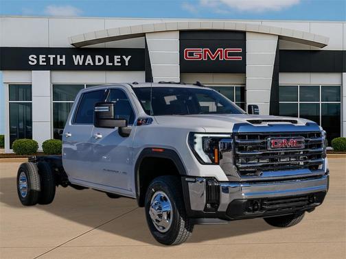 2026 GMC Sierra 3500 SLE