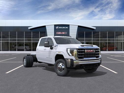 2026 GMC Sierra 3500 SLE