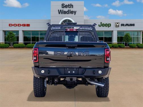 2025 RAM 2500 Big Horn Crew Cab 4x4 6'4' Box