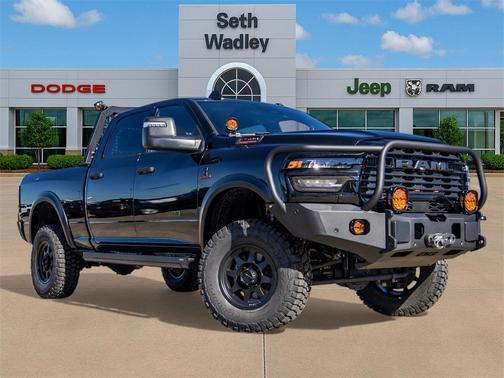 2025 RAM 2500 Big Horn Crew Cab 4x4 6'4' Box