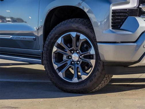 2025 Chevrolet Silverado 1500 High Country