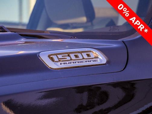 Diamond Black Crystal Pearlcoat 2026 RAM 1500 Laramie