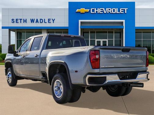 2026 Chevrolet Silverado 3500 LT