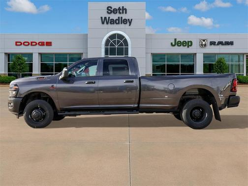 2026 RAM 3500 Tradesman Crew Cab 4x4 8' Box