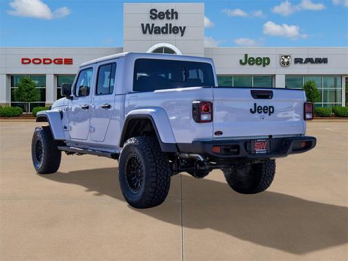 2026 Jeep Gladiator Sport S