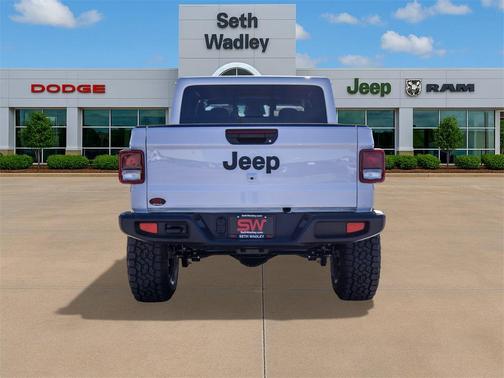 2026 Jeep Gladiator Sport S