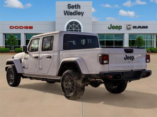 2026 Jeep Gladiator Sport S